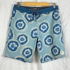 O'Neill Cruzers Blue and White Board Shorts with Tie-Dye Pattern Size 31